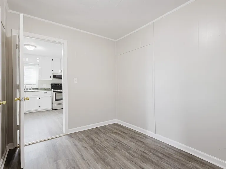 245 Evansdale Ave — Photo 18
