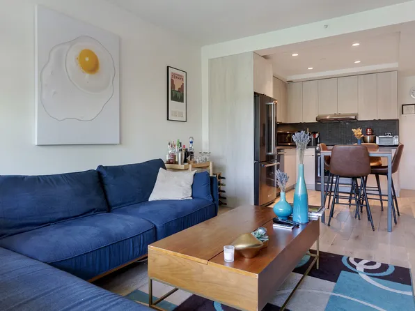 15 East 19th Street 4C image 3 of 11