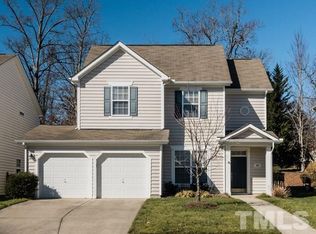 304 Scarcliffe Ct, Rolesville, NC 27571