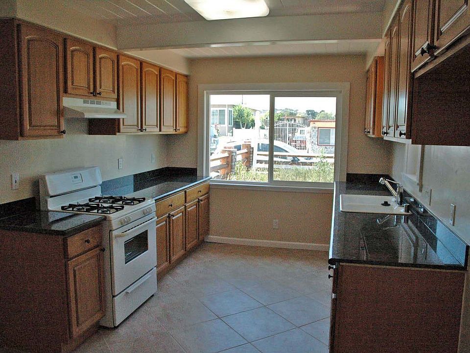 2nd image of 269 Jennifer Dr
