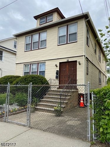 1st image of 174 Carolina Ave