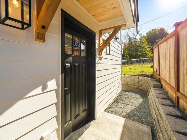 6611 Commercial Avenue #2, Everett, WA 98203