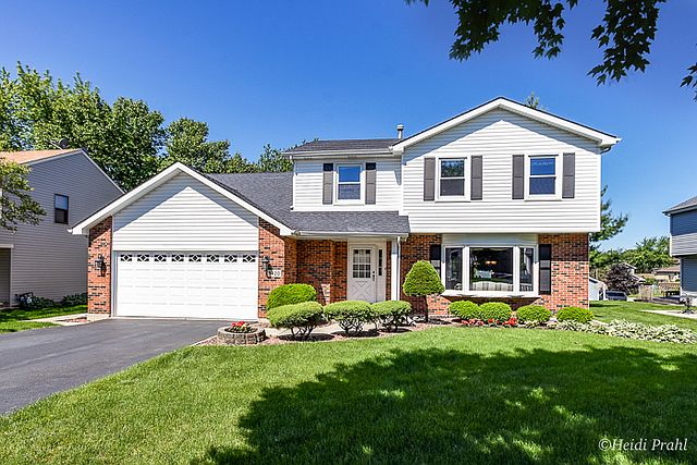 8420 Stephen Ct, Woodridge, IL 60517 | Zillow