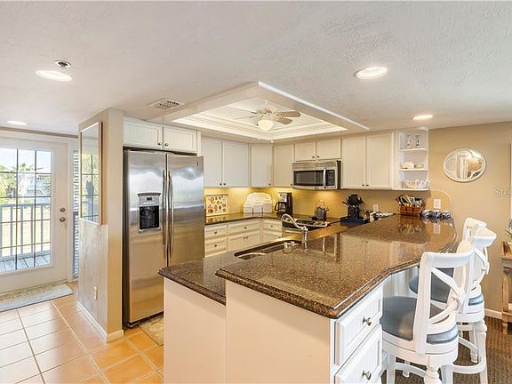 3rd image of 7108 Palm Island Dr #37