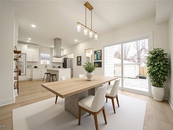 5th image of 1473 Spring Garden Ave