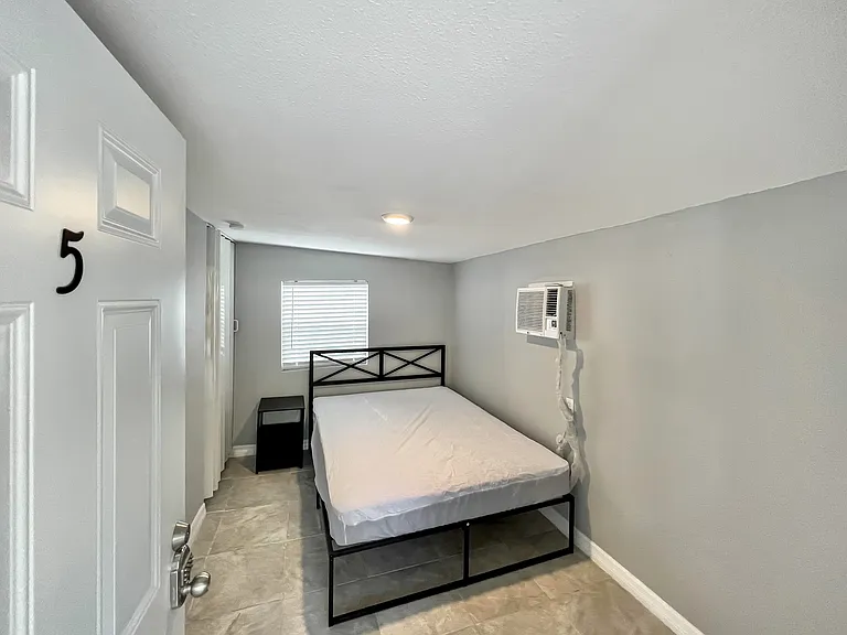 Campbell Ln — Photo 4