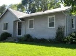 226 Pickardy Ln, Council Bluffs, IA 51503