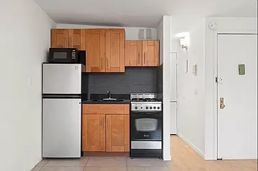 Rented by Living New York