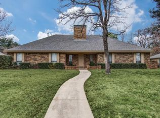 2225 Stonegate Dr, Denton, TX 76205