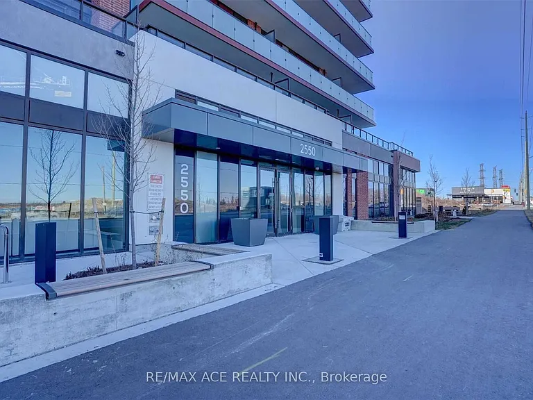 2550 Simcoe St N #218 — Photo 4
