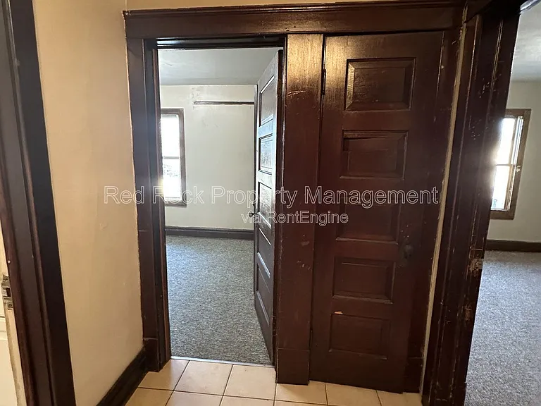 320 Highland Ave — Photo 12