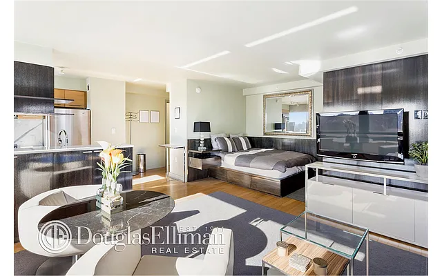 Rented by Douglas Elliman | media 10