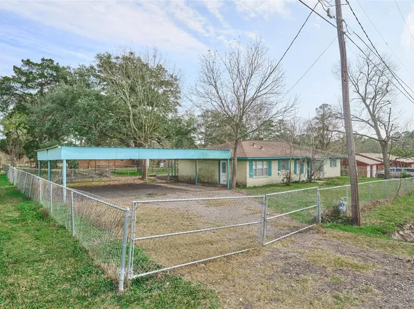 203 Paul Knox St, Huntsville, TX 77320