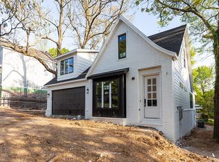 733 E Rockwood Trl, Fayetteville, AR 72701