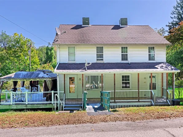 161 Church St, Star Junction, PA 15482