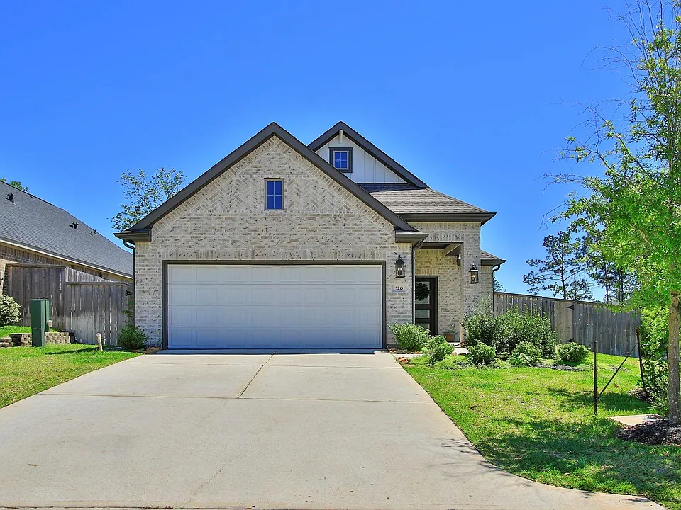 320 Rise Ln