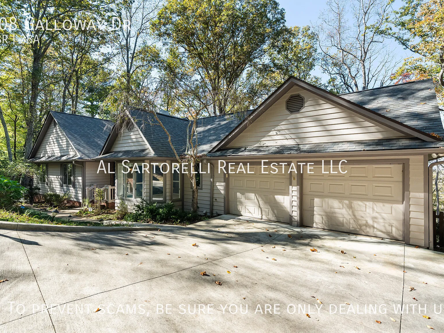Spacious 4-Bedroom Home in South Asheville - Private Setting Near Biltmore Park — Photo 4