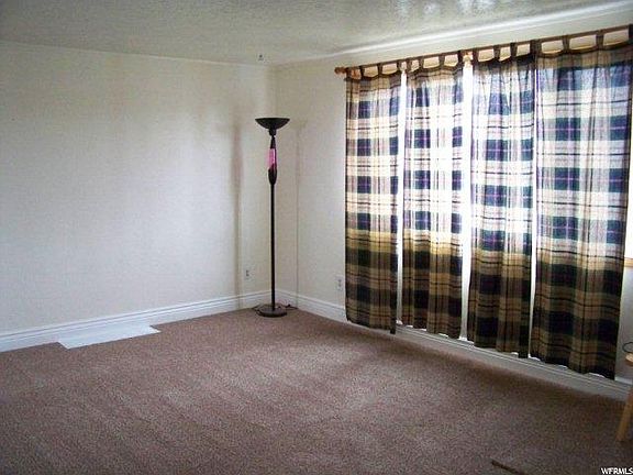 2nd image of 601 N 6th St