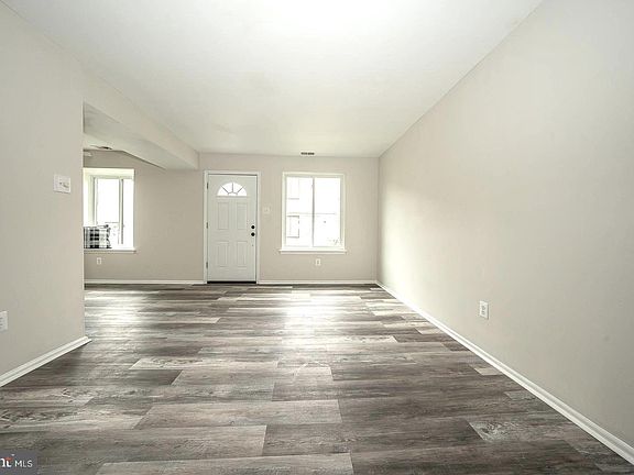 5th image of 5200 Hilltop Dr APT K14