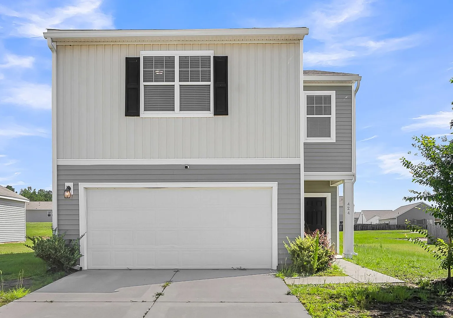 Spacious Living in the Heart of Cane Bay — Photo 3