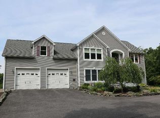 153 Prach Rd, Hillsdale, NY 12529