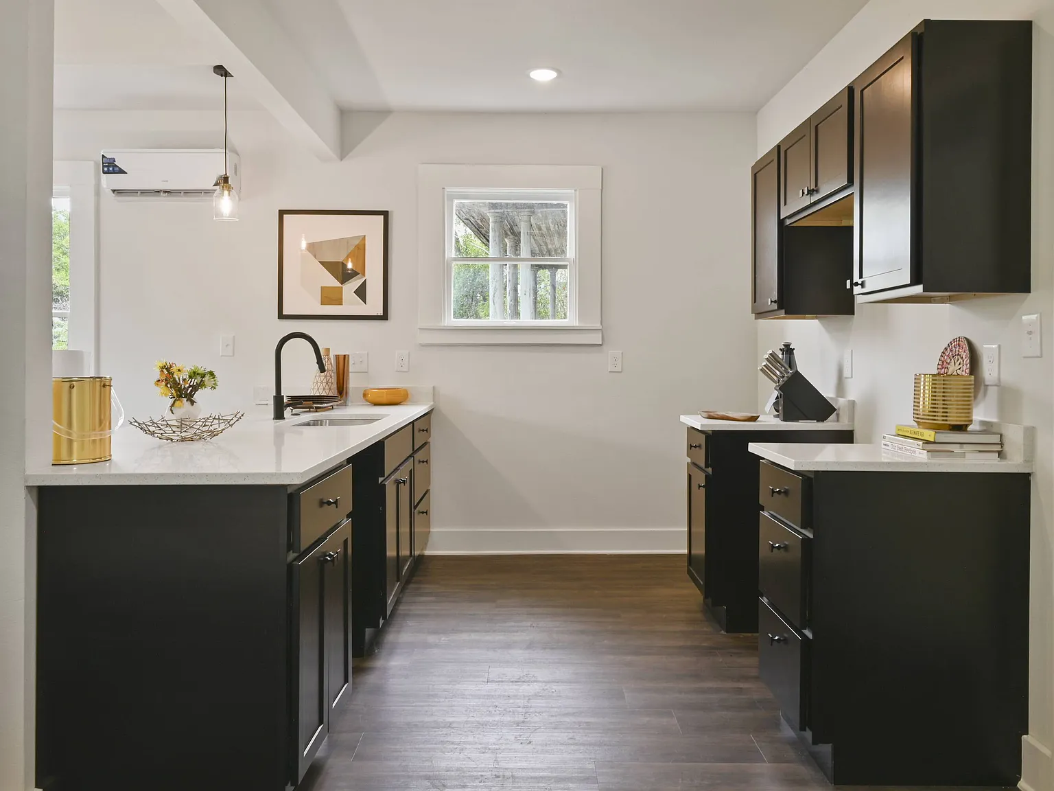 Studio, 444 sqft, $1,296 — Photo 2