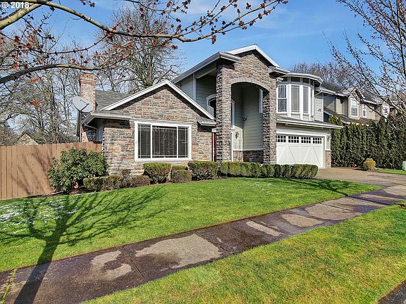 3rd image of 2195 River Heights Cir