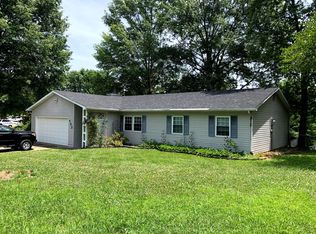 462 N Glacier Dr, Columbia, MO 65201