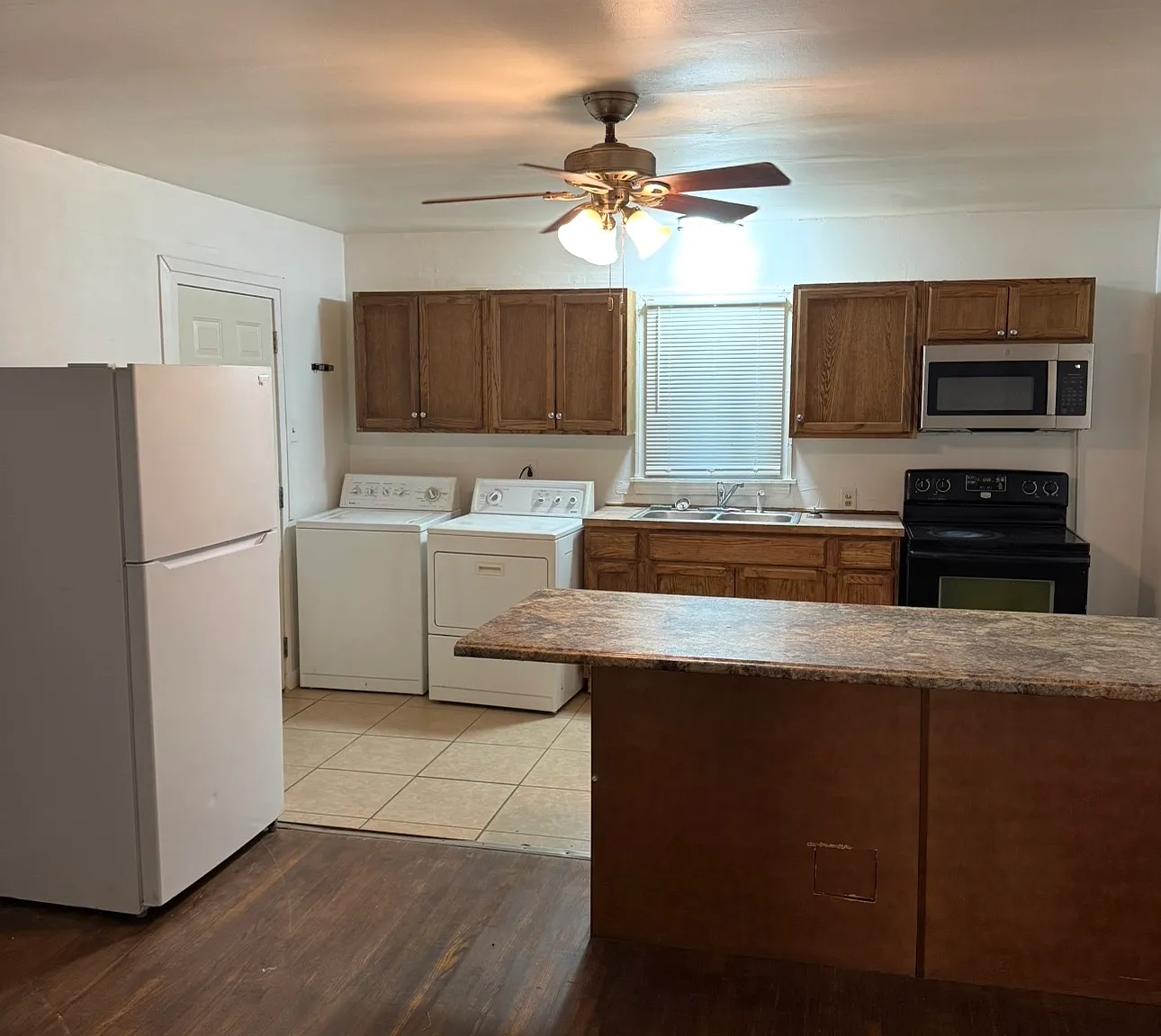 1 bed, 750 sqft, $800 — Photo 1
