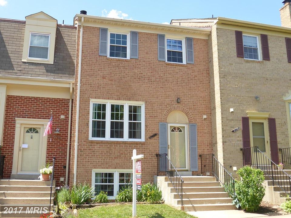 1st image of 9776 Lakepointe Dr