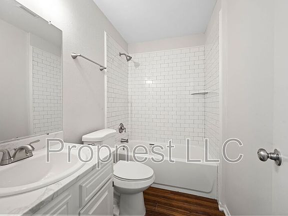 2nd image of 2766 N Barcelona Ave