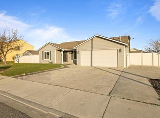 5215 Truman Ln, Pasco, WA