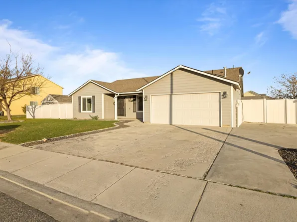 5215 Truman Ln, Pasco, WA 99301