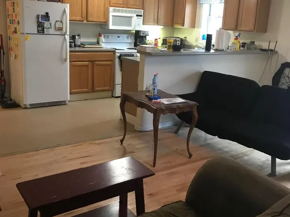 79-81 King St #1, Burlington, VT 05401