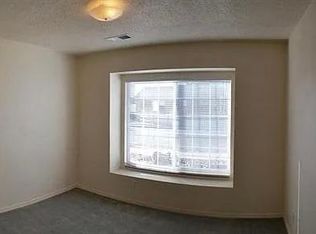 2913 John Patterson Rd #1, Des Moines, IA 50317