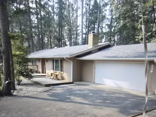 646 Jaynes Dr, Grants Pass, OR 97527