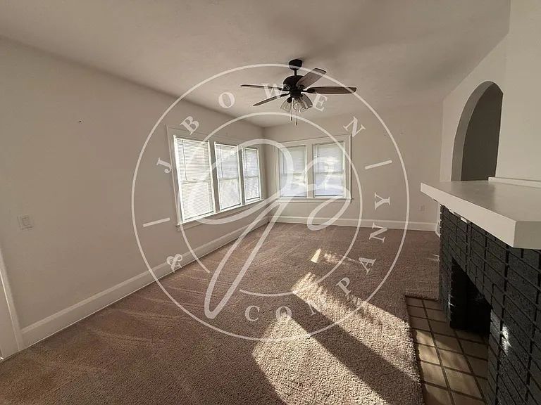 316 Morrison Dr — Photo 4