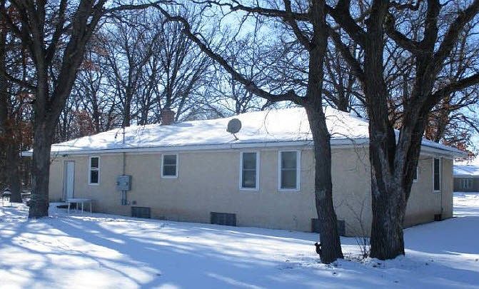 2nd image of 1804 Riverview Dr