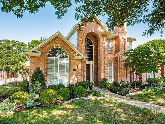 2nd image of 307 Timber Lake Way