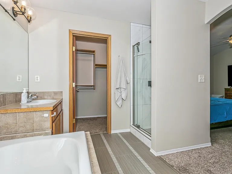 864 S Sunset Cir — Photo 19