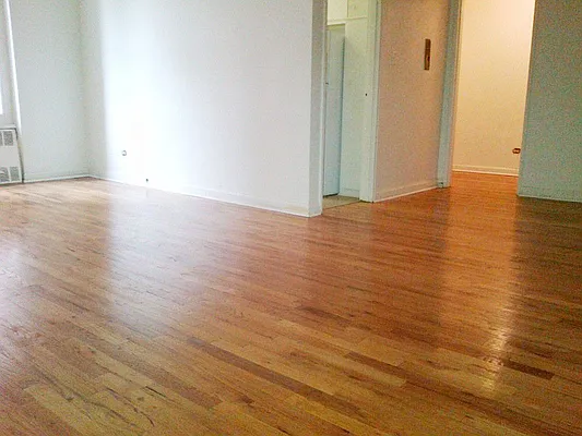 Rented by Smart NY Realty LLC | media 5