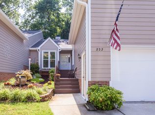 222 Chimney Rise Dr, Cary, NC 27511