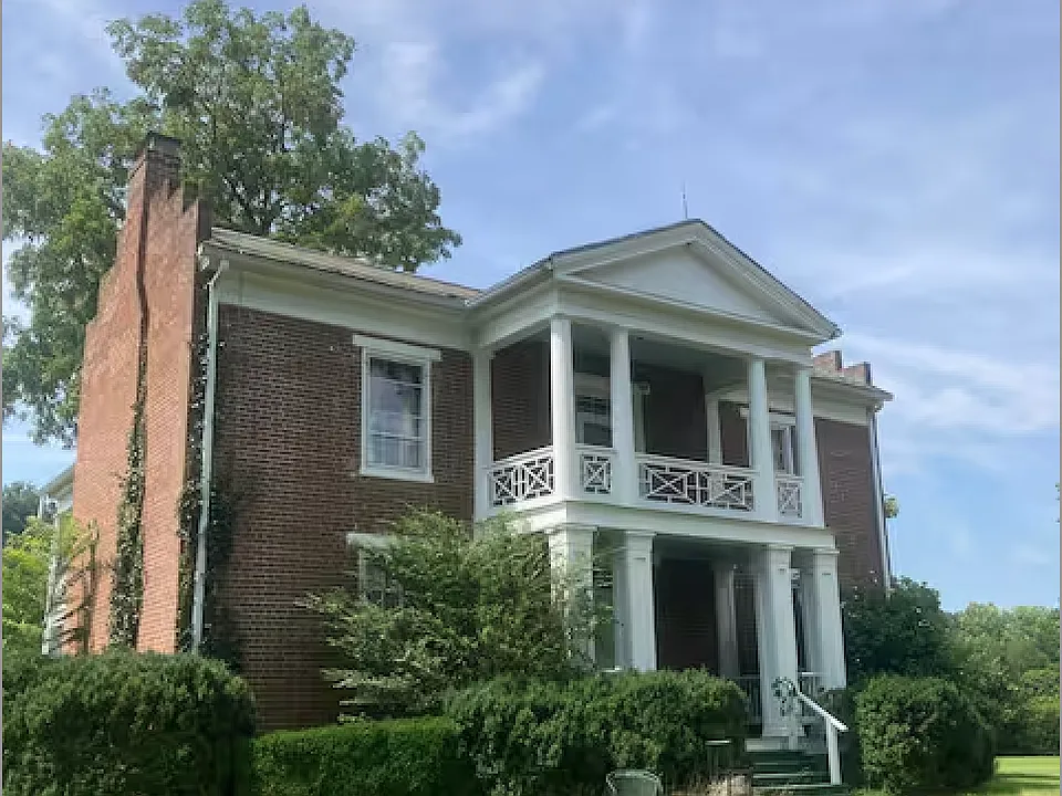 1615 E Midland Trl