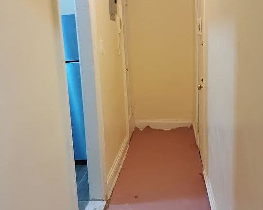 4th image of 300 Sullivan Pl APT B11