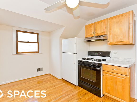 4th image of 3246 N Richmond St #2MR
