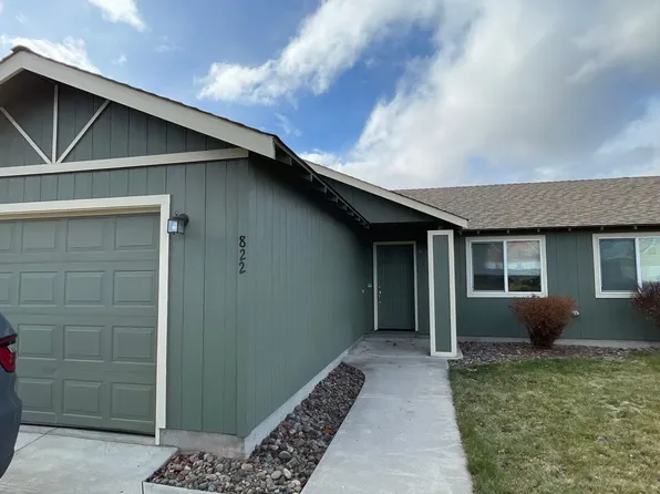 822 SE Maui Ln, Madras, OR 97741