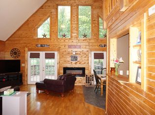 N6204 Helena St, Lake Mills, WI 53551