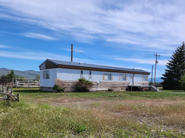 66 Lakeview Dr, Carey, ID 83320