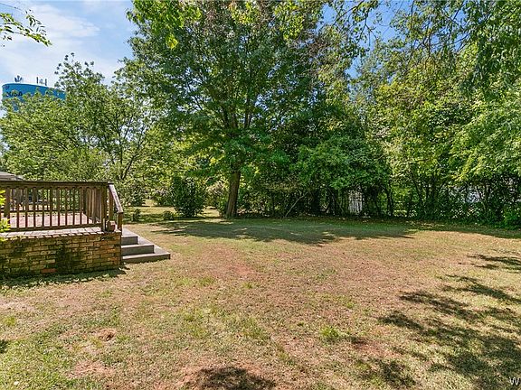 5th image of 2720 Prince Cir