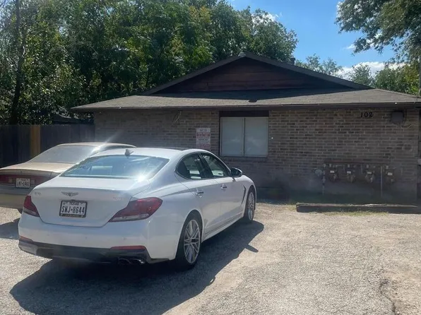 102 PARAMOUNT AVE, San Antonio, TX 78228
